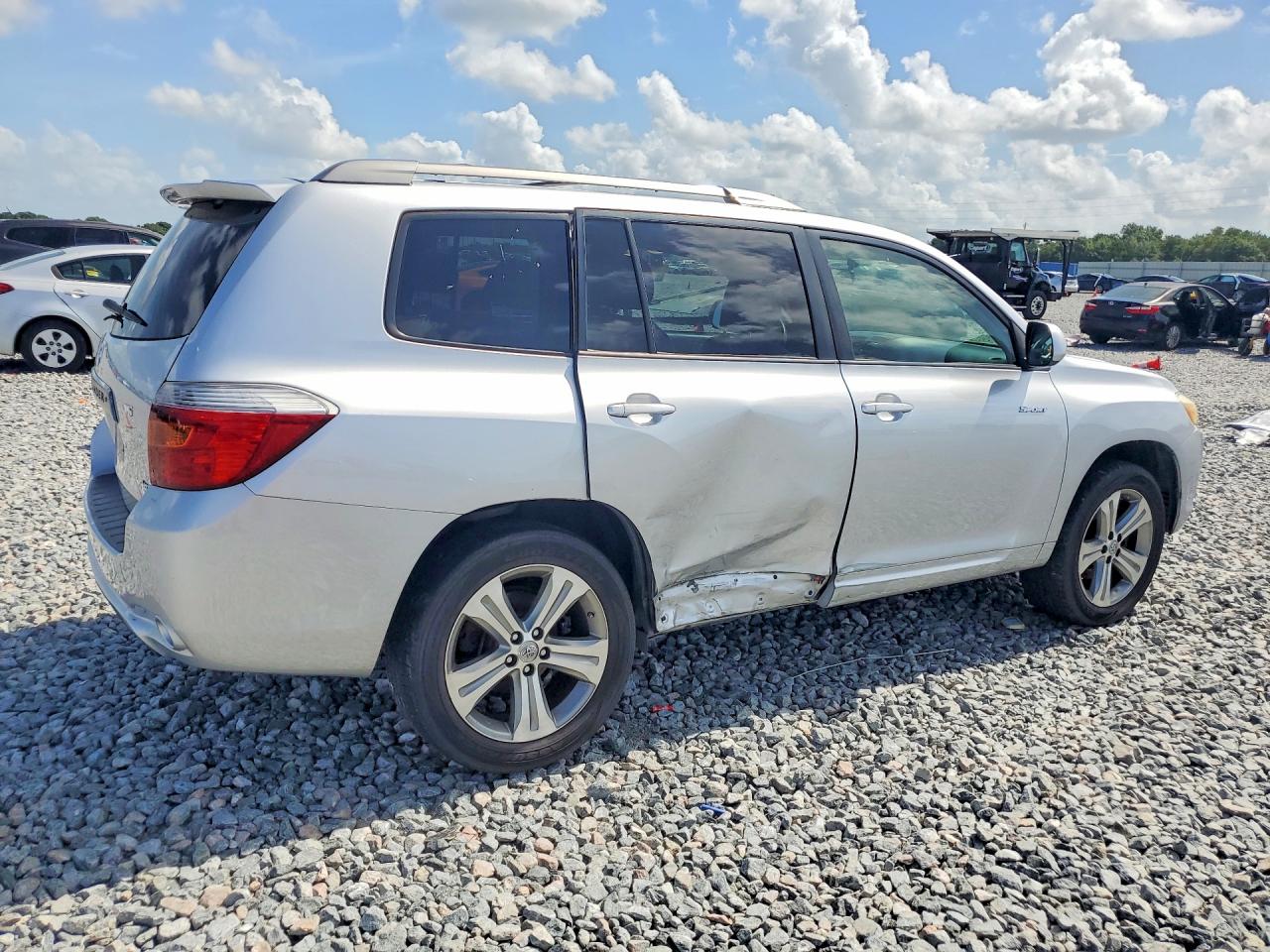 Toyota Highlander Sport
