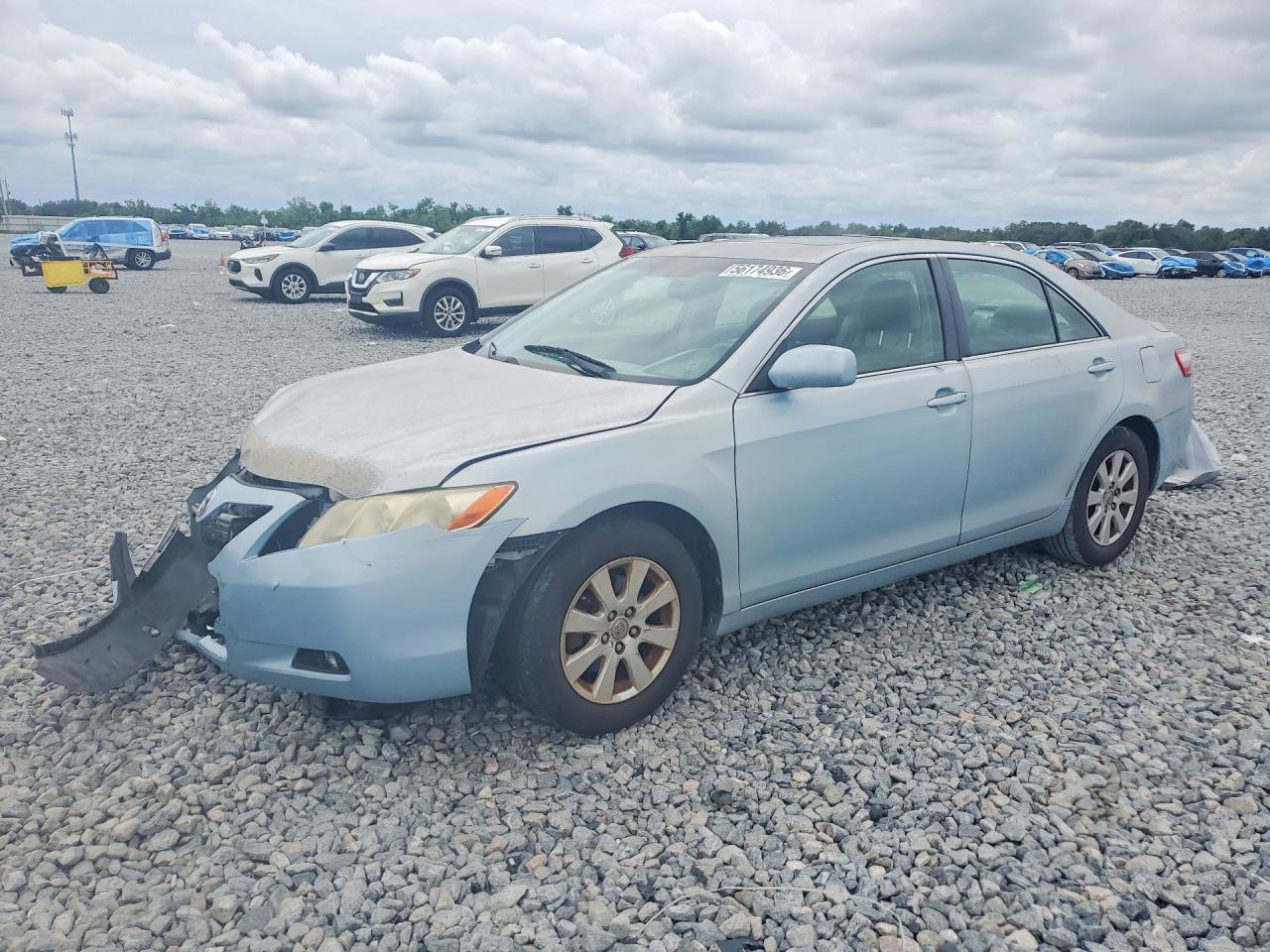 Salvage Toyota Camry Image