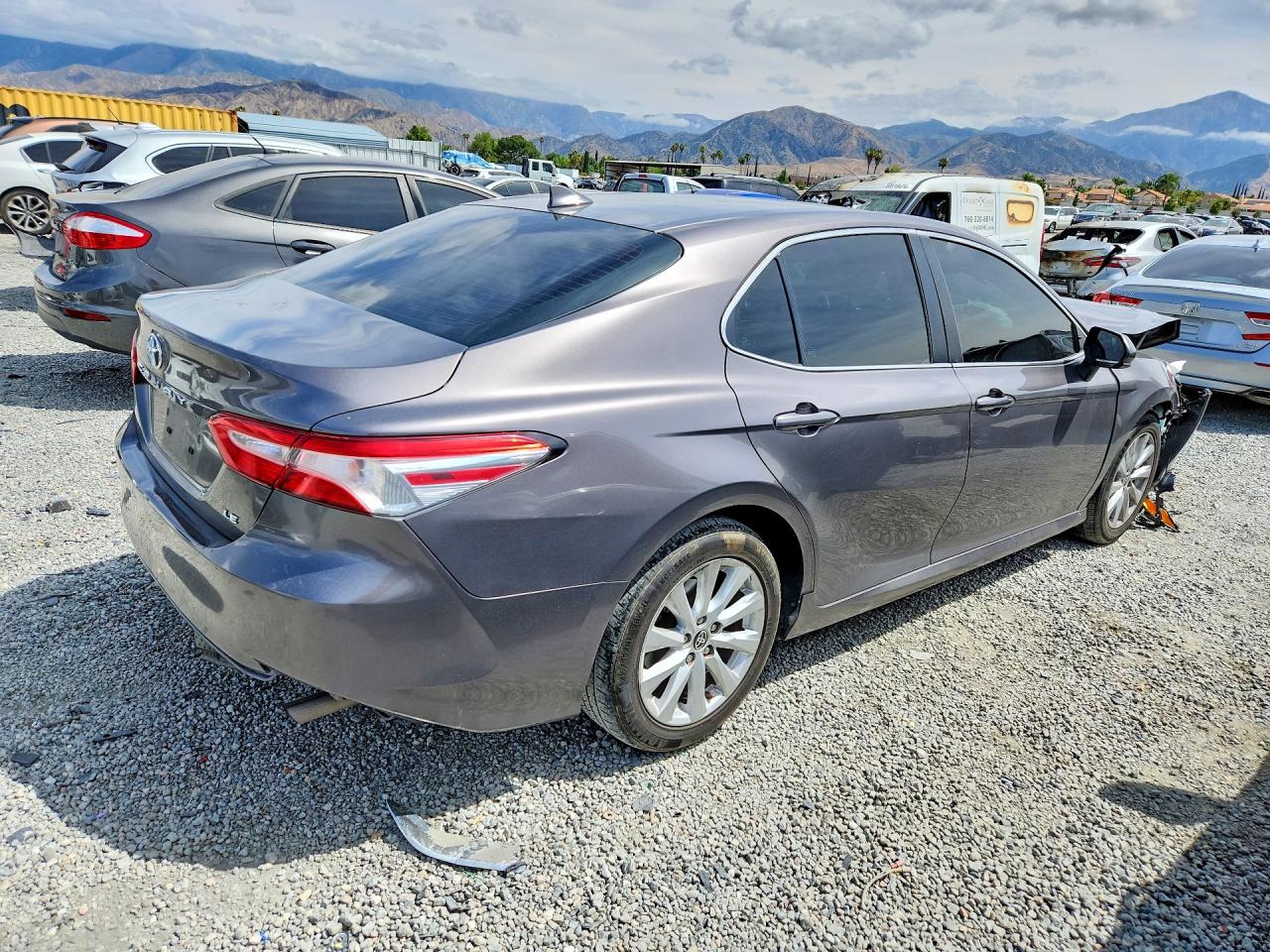 Toyota Camry Le