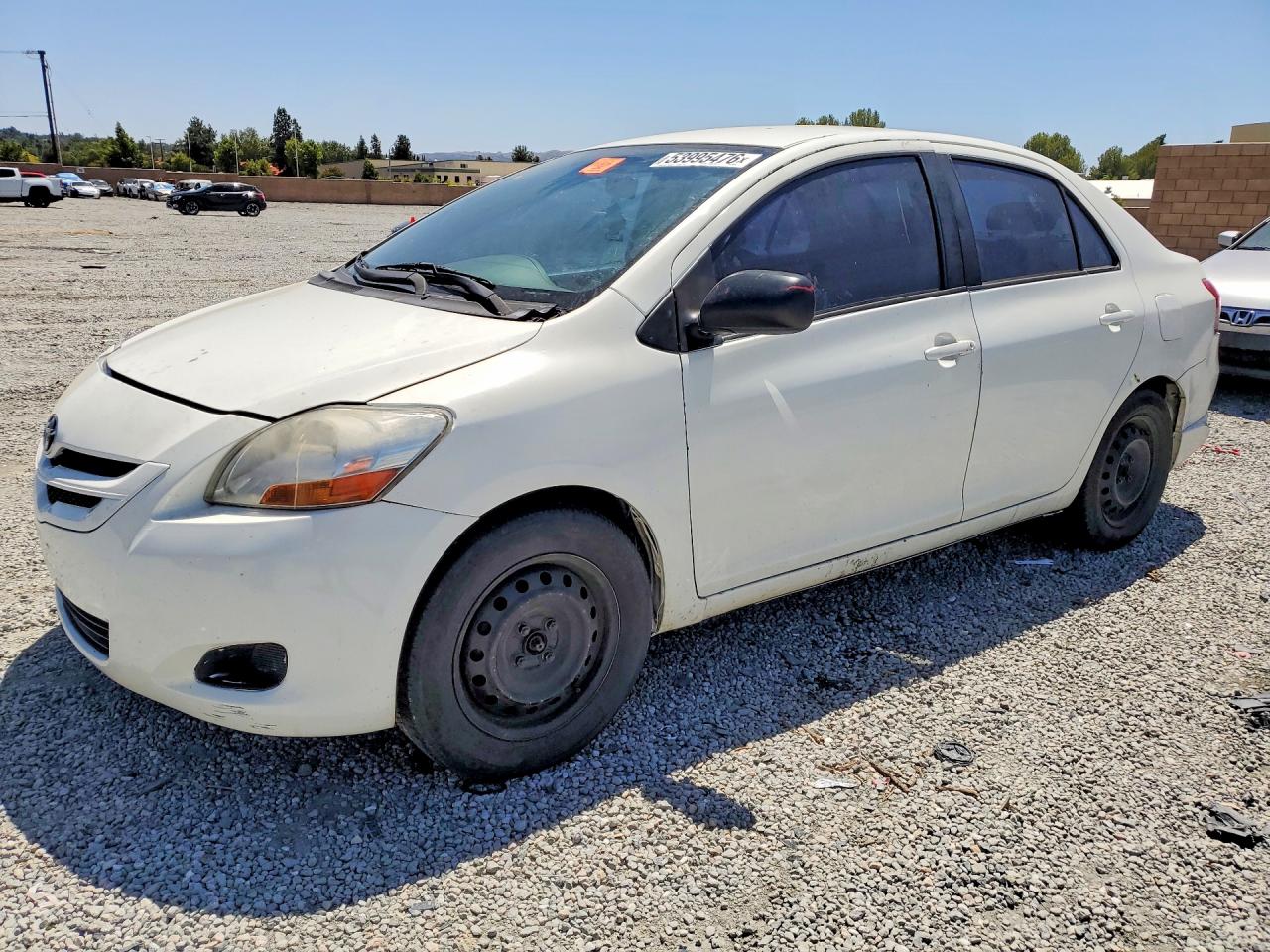 Salvage Toyota Yaris Image