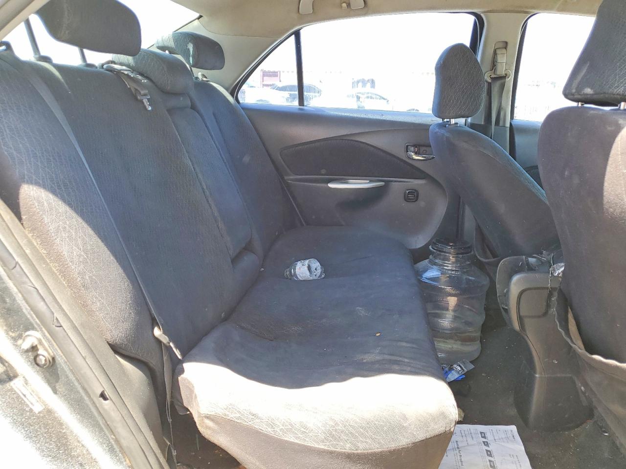 Toyota Yaris Base