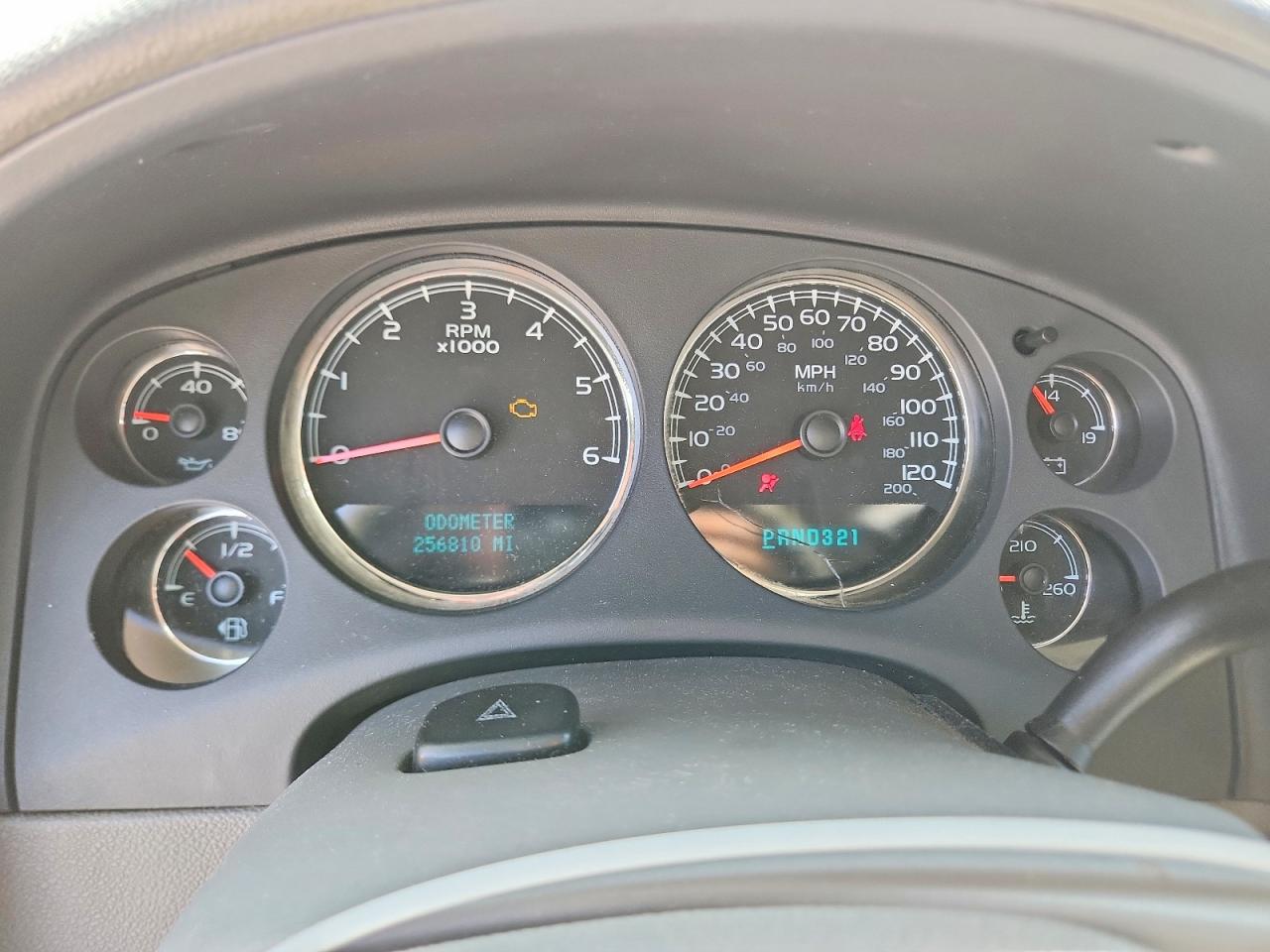 Chevrolet Suburban C1500 Ls