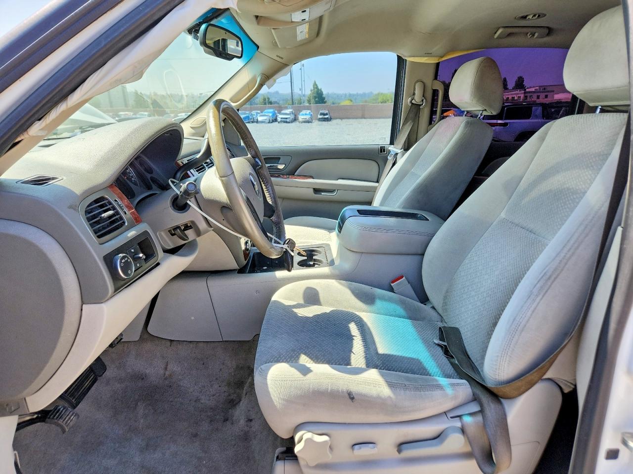 Chevrolet Suburban C1500 Ls