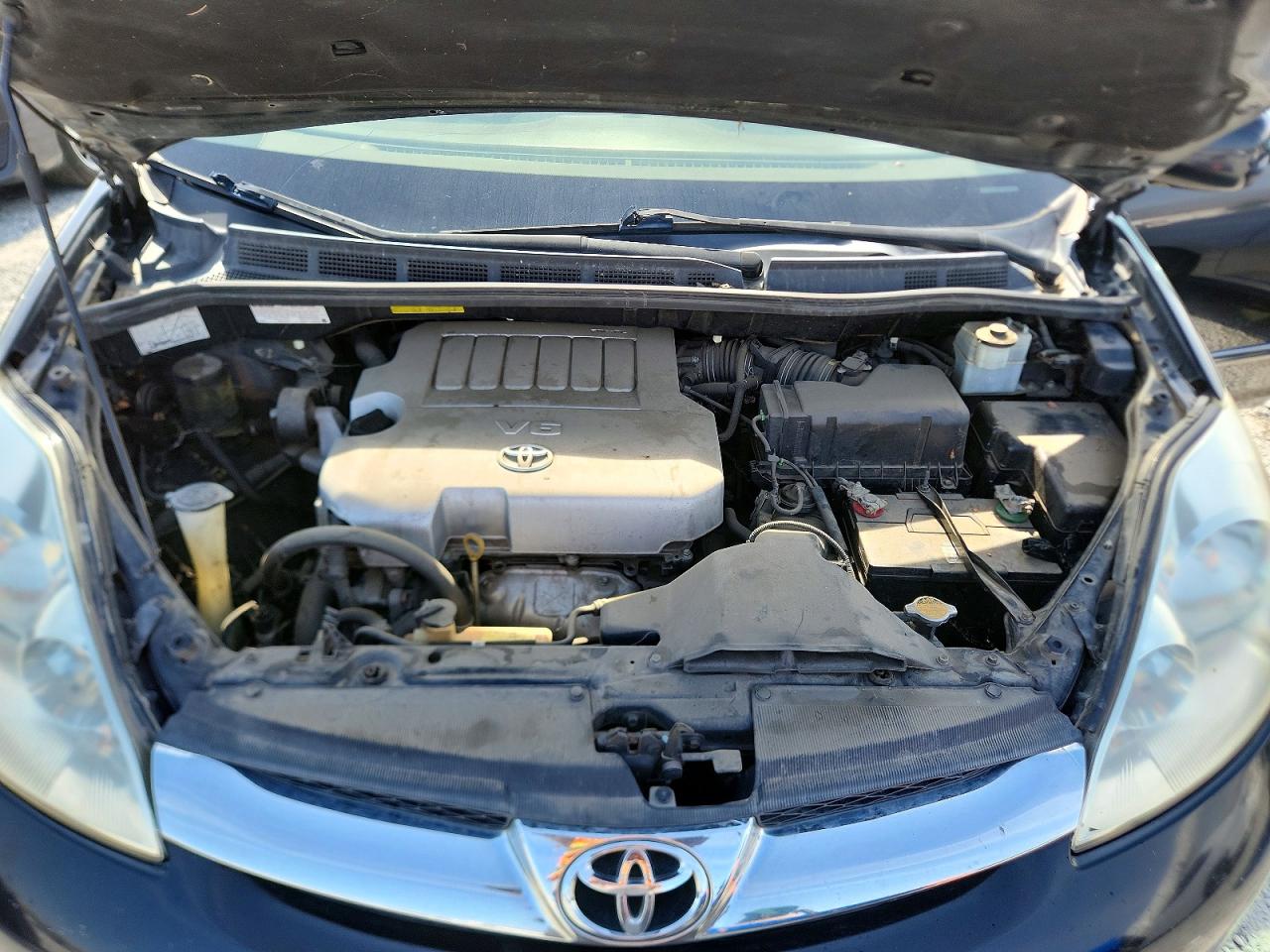 Toyota Sienna Limited