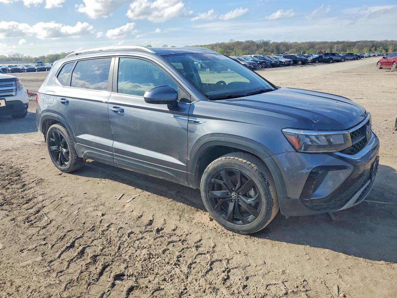 Volkswagen Taos Se Iq Drive