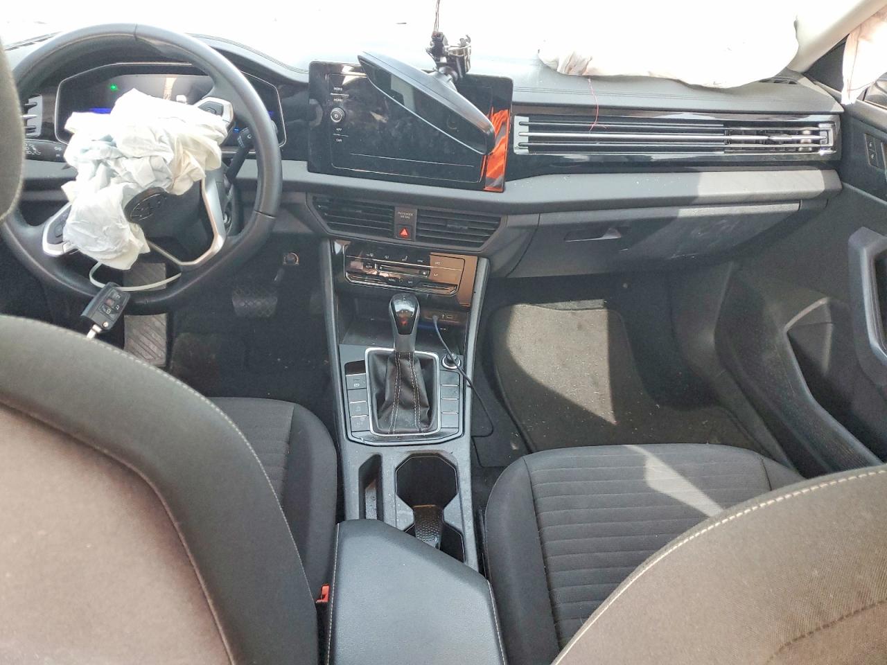 Volkswagen Jetta S