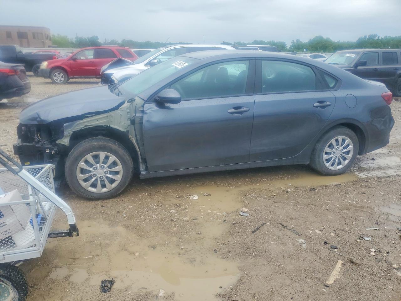 Salvage Kia Forte Image