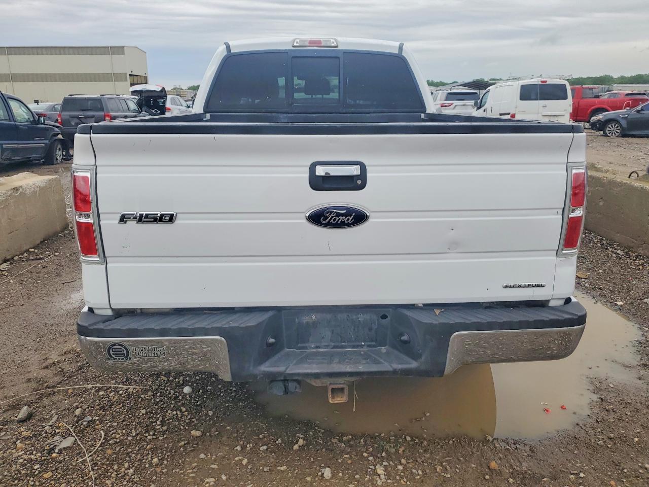 Ford F-150 Super Cab
