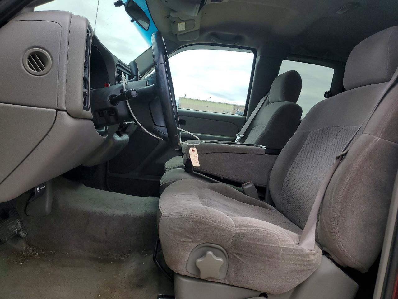 Chevrolet Silverado C1500