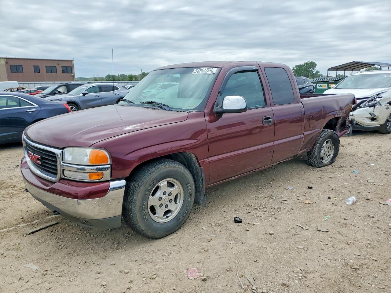 Salvage Chevrolet Silverado Image