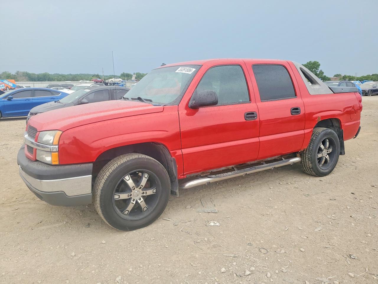 Salvage Chevrolet Avalanche Image