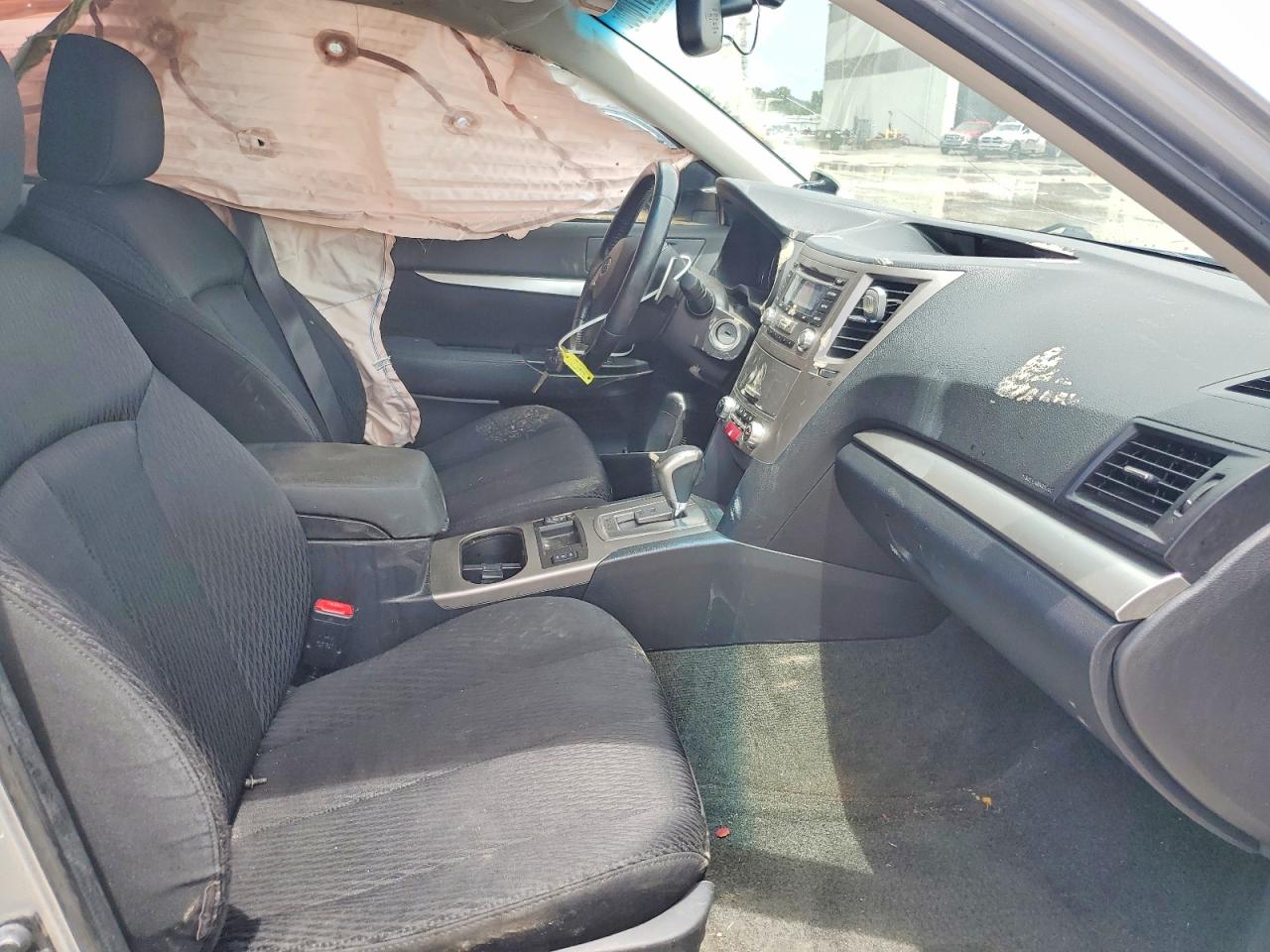 Subaru Legacy 2.5i Premium