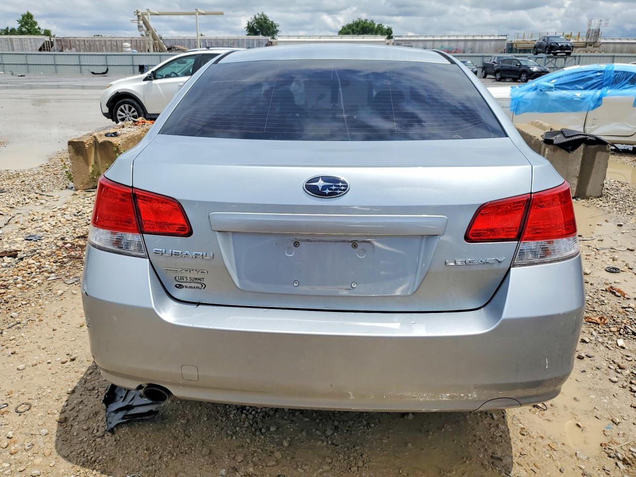 Subaru Legacy 2.5i Premium