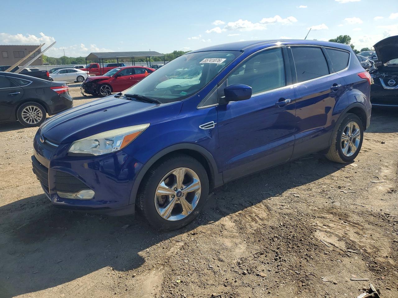 Salvage Ford Escape Image