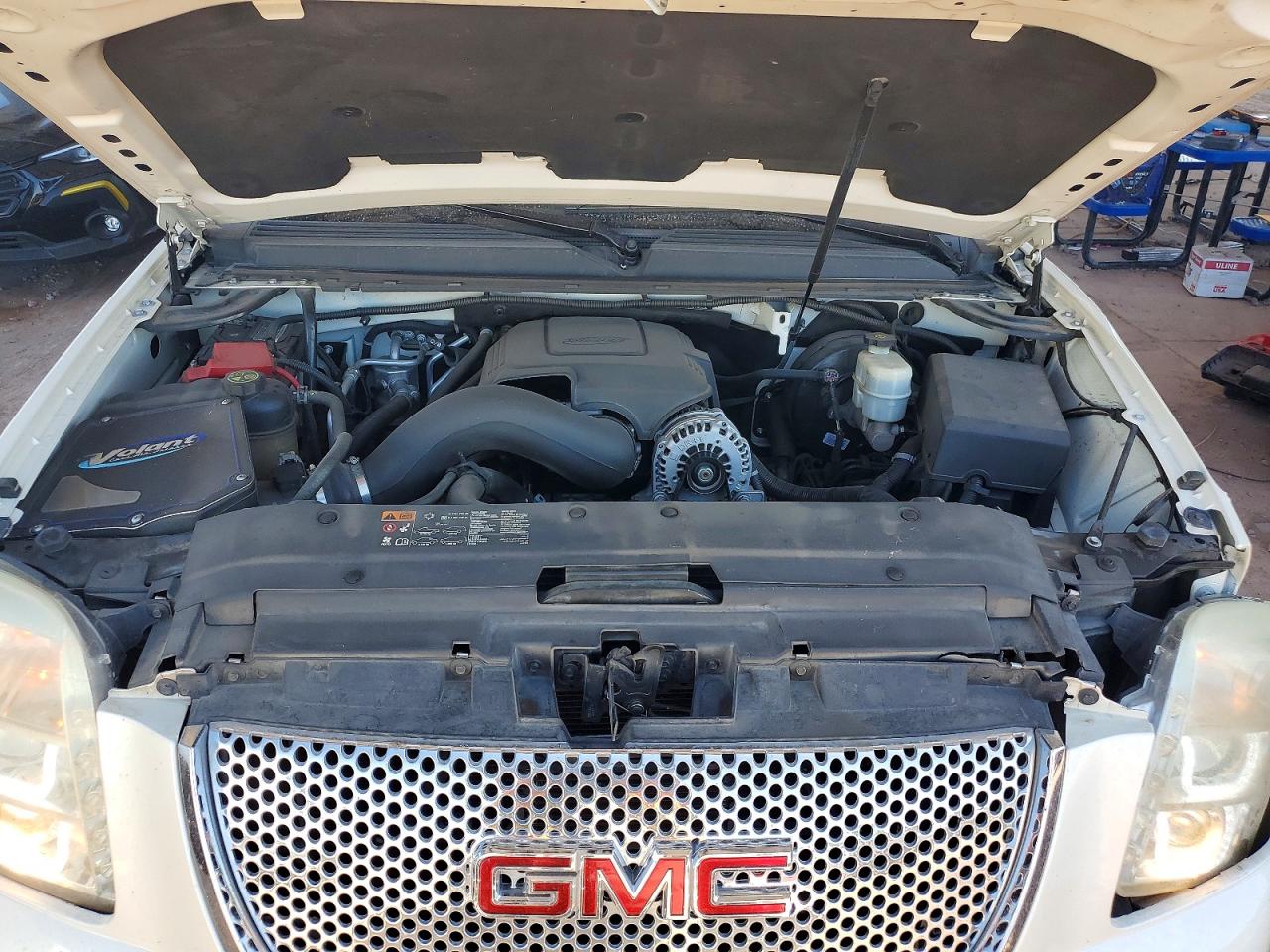 GMC Yukon Denali