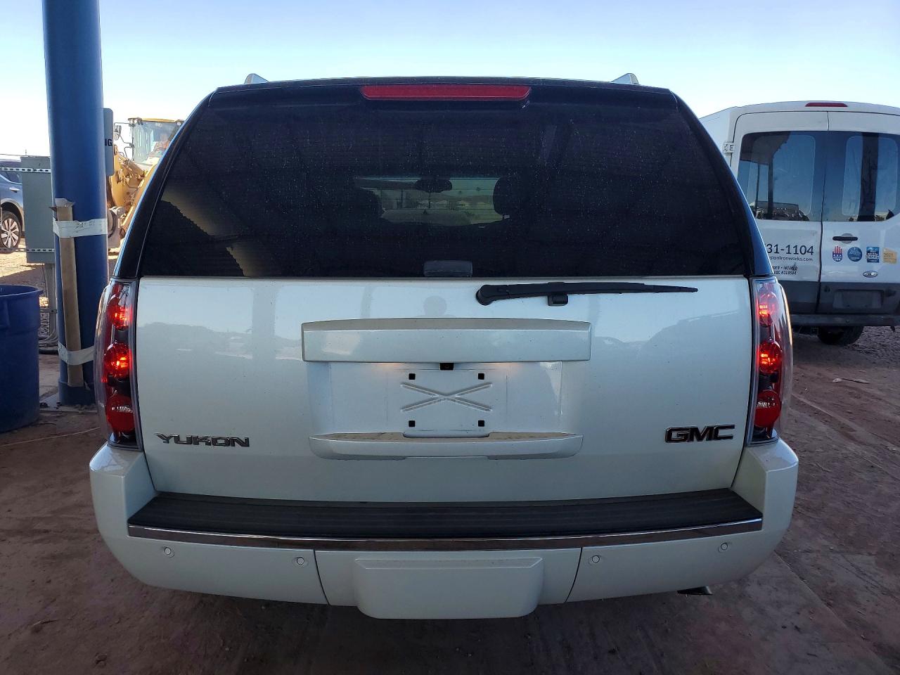 GMC Yukon Denali