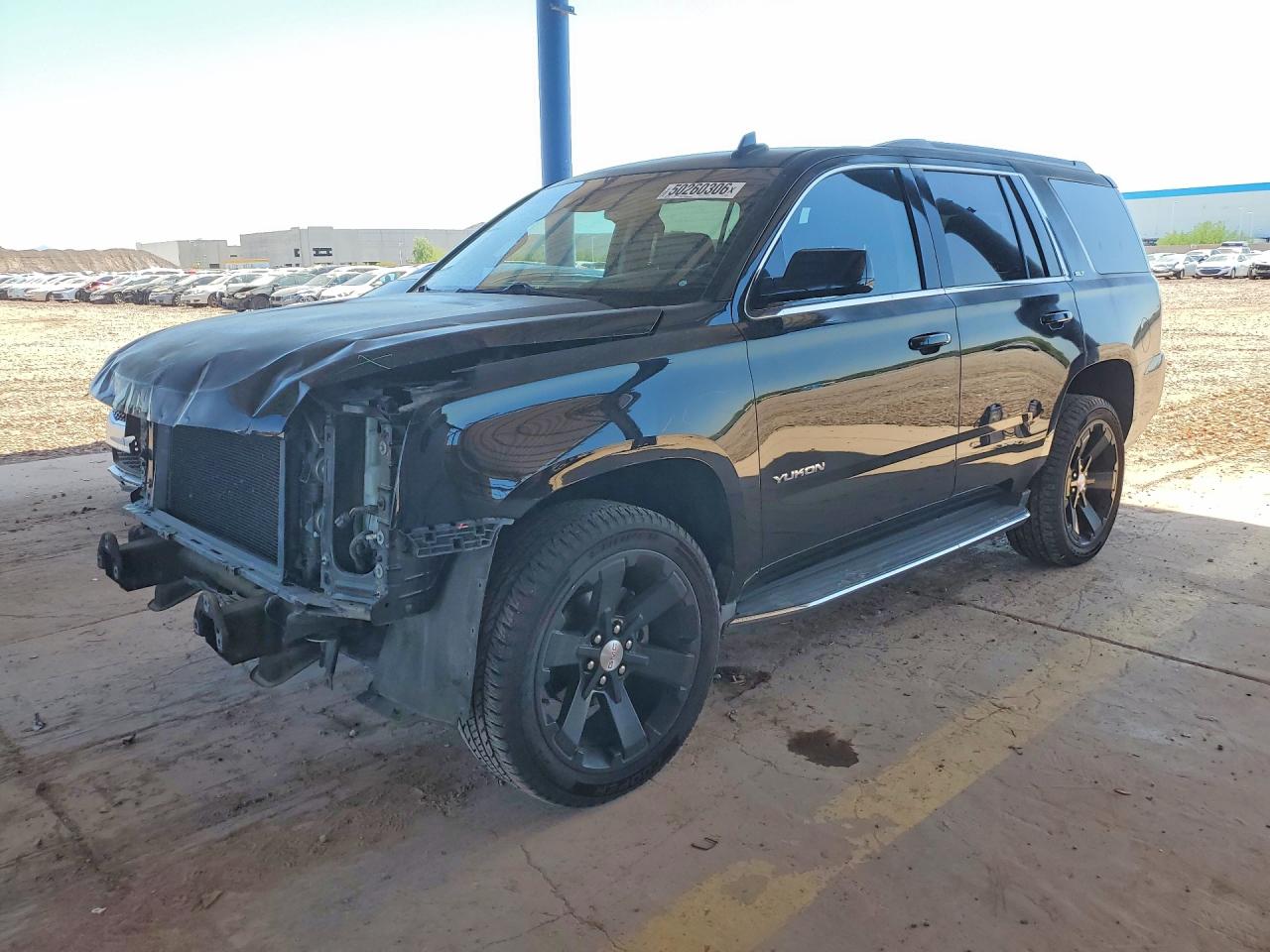 Salvage GMC Yukon Image