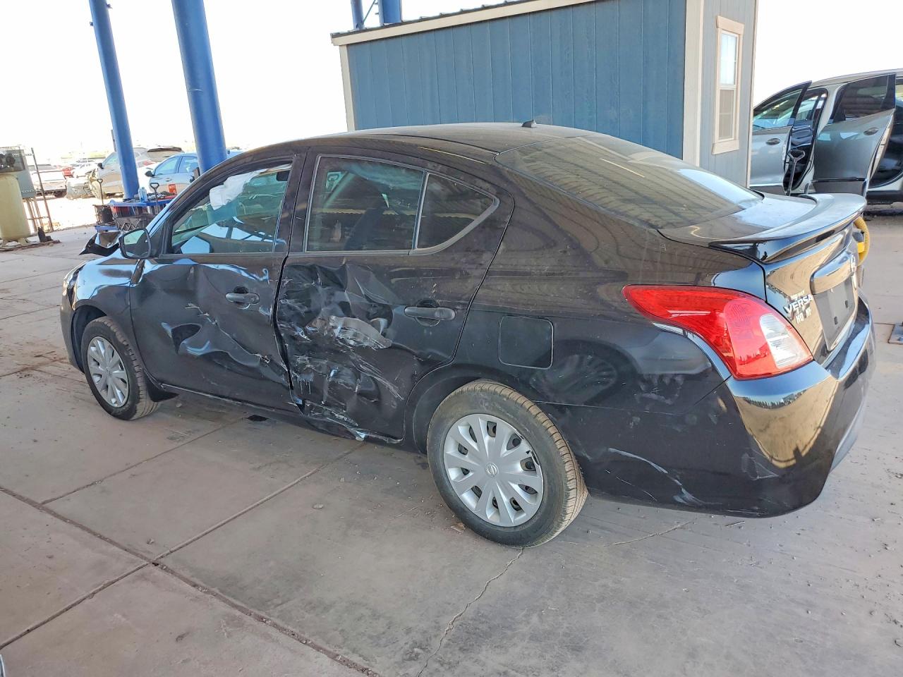 Nissan Versa 1.6 S Plus