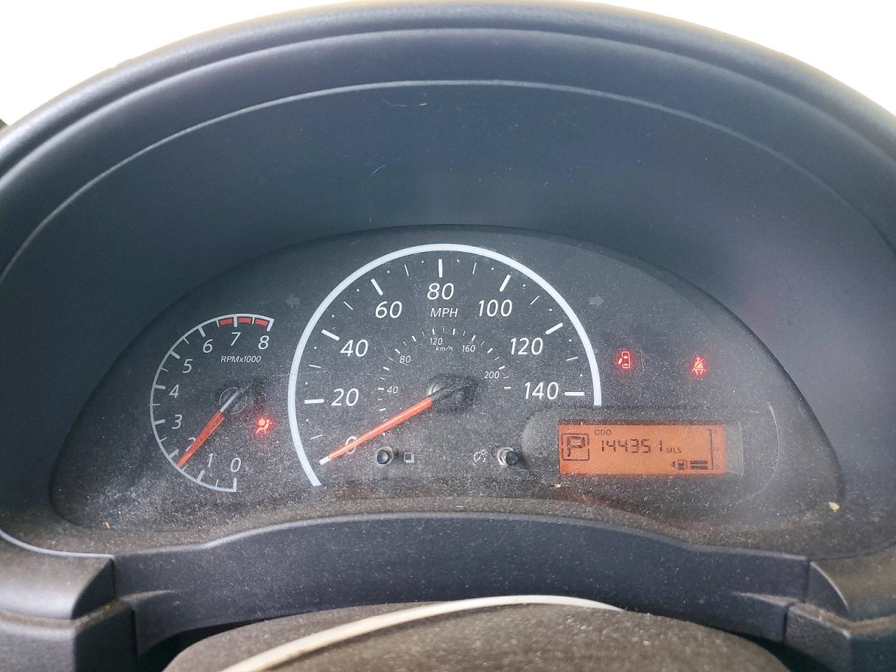 Nissan Versa 1.6 S Plus