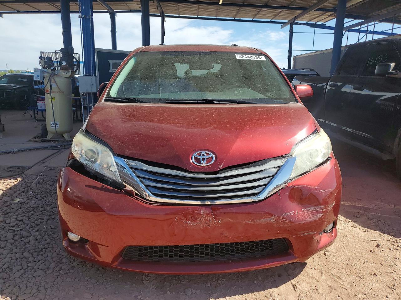 Toyota Sienna Xle 8-passenger