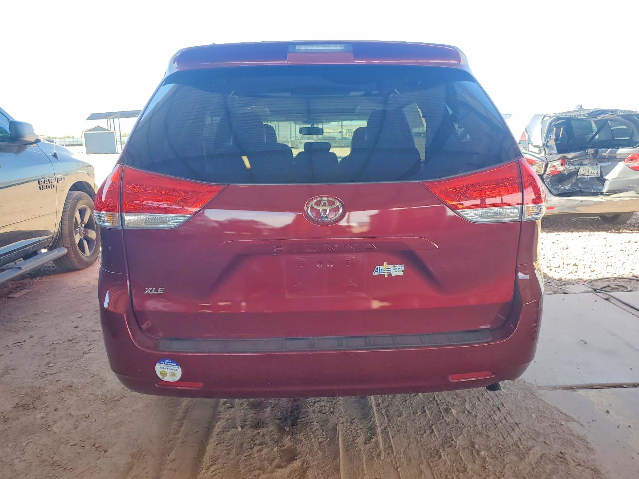 Toyota Sienna Xle 8-passenger