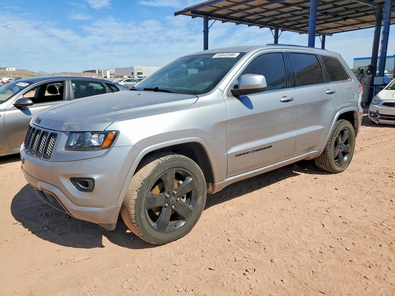Salvage Jeep Cherokee Image