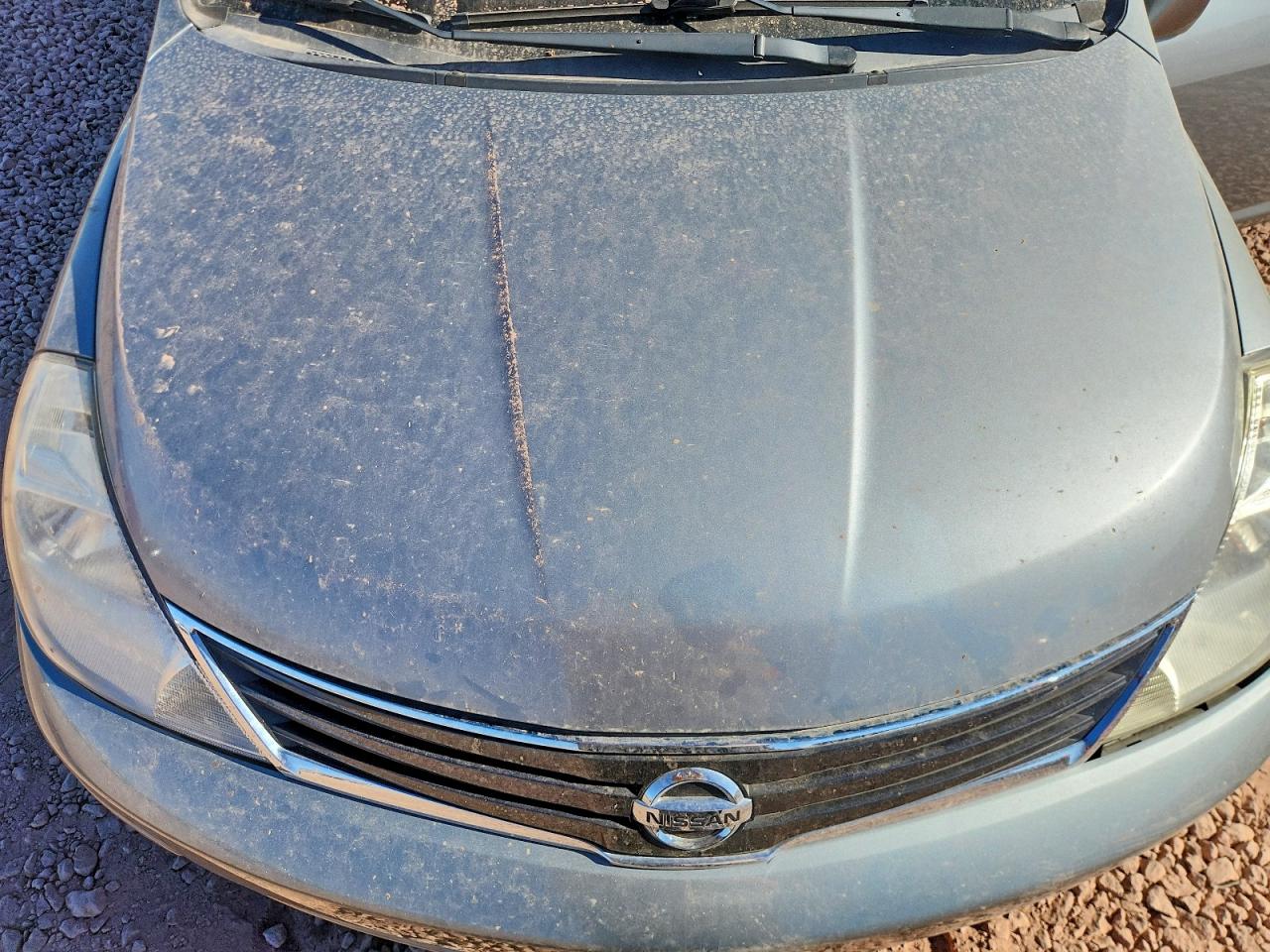 Nissan Versa 1.8 S
