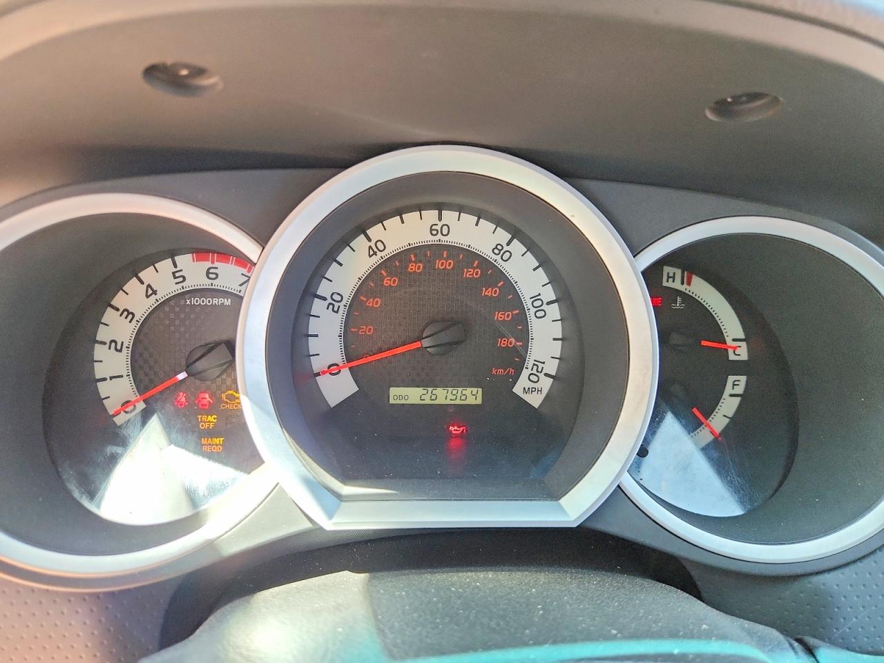 Toyota Tacoma V6