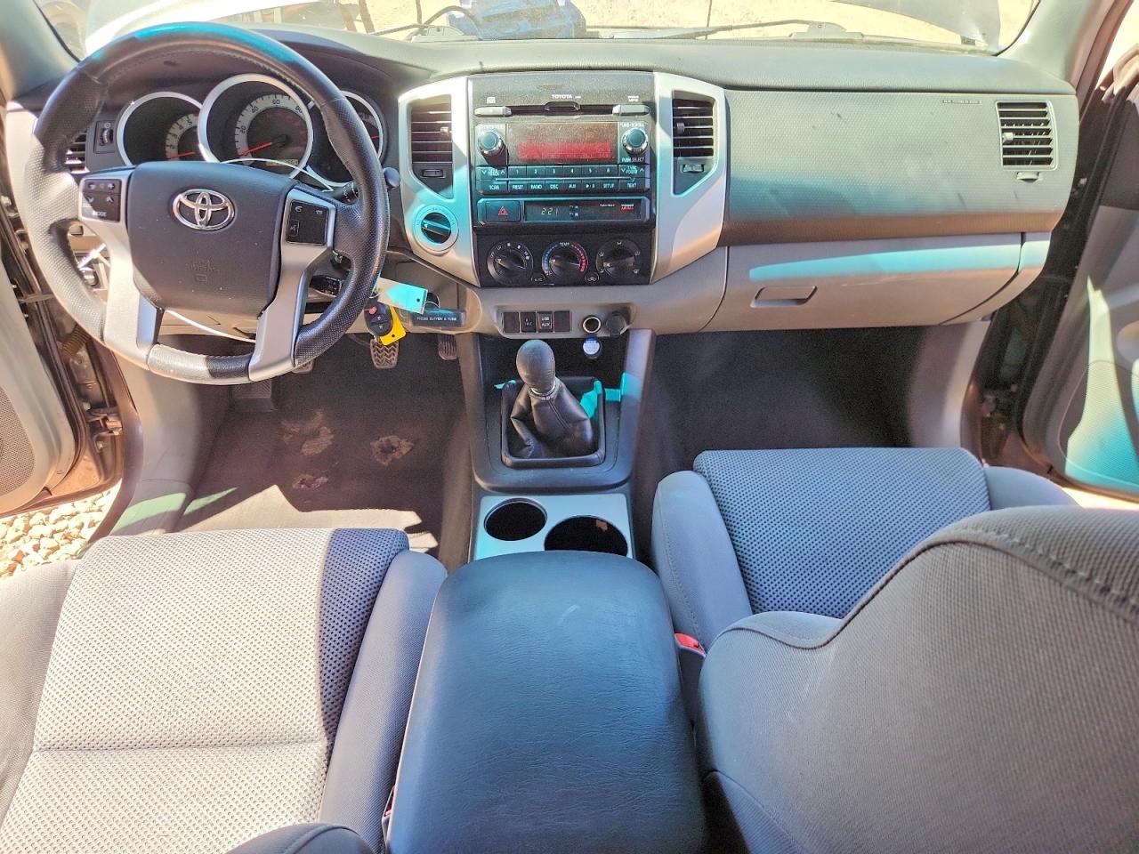 Toyota Tacoma V6
