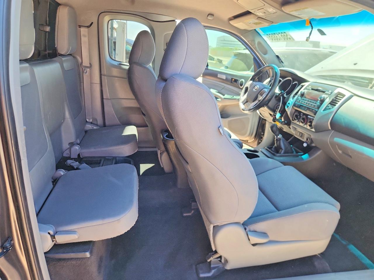 Toyota Tacoma V6