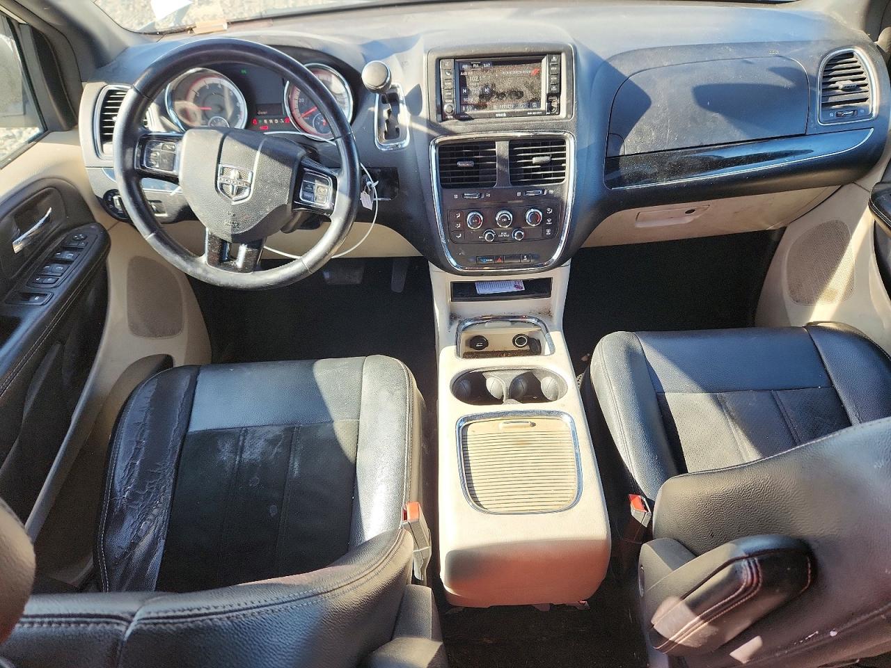 Dodge Caravan Sxt