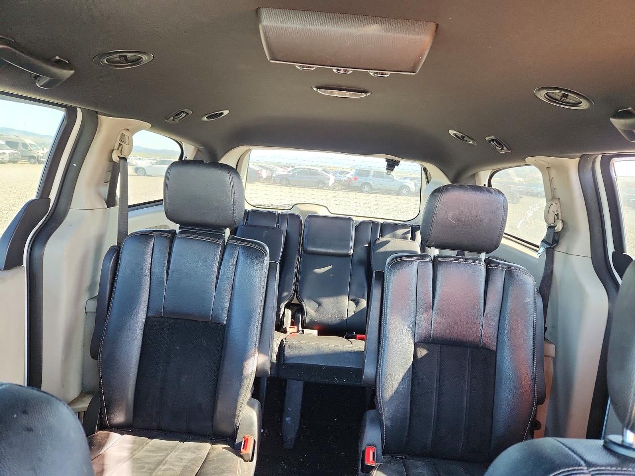 Dodge Caravan Sxt