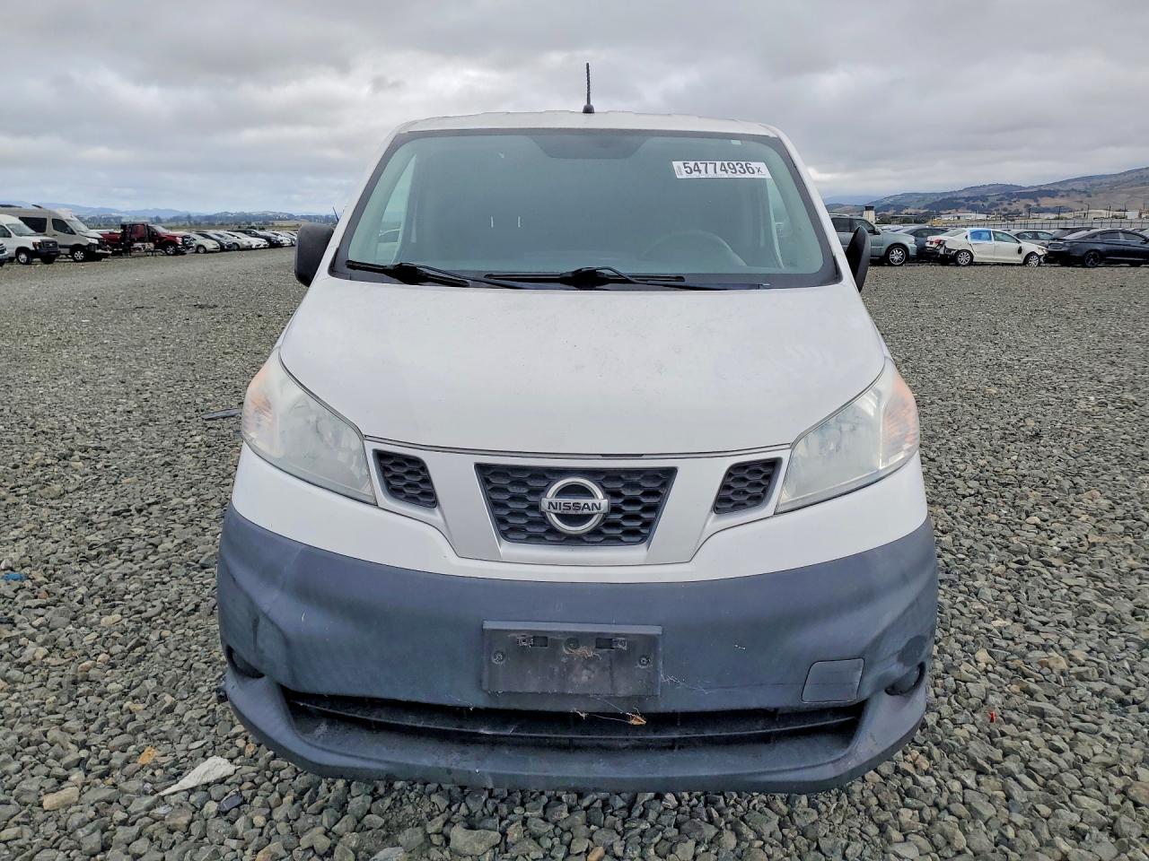 Nissan Nv S