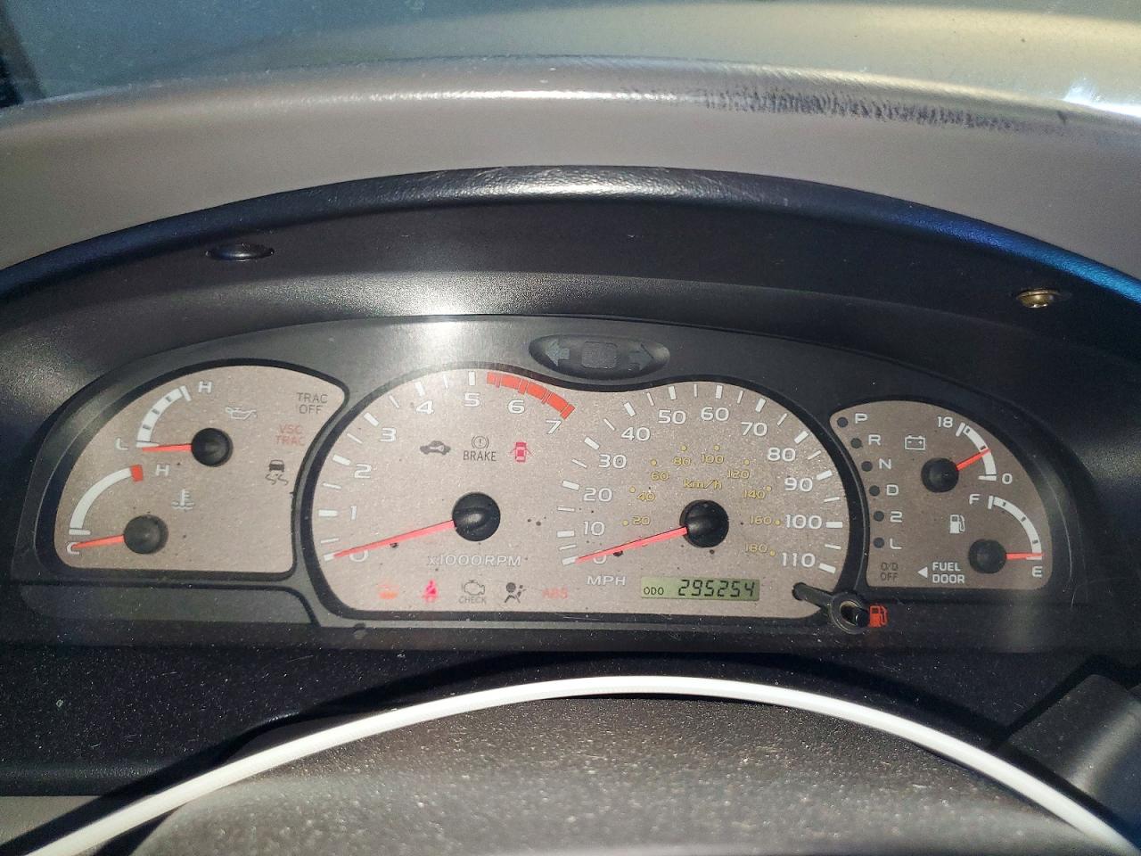 Toyota Sequoia Sr5