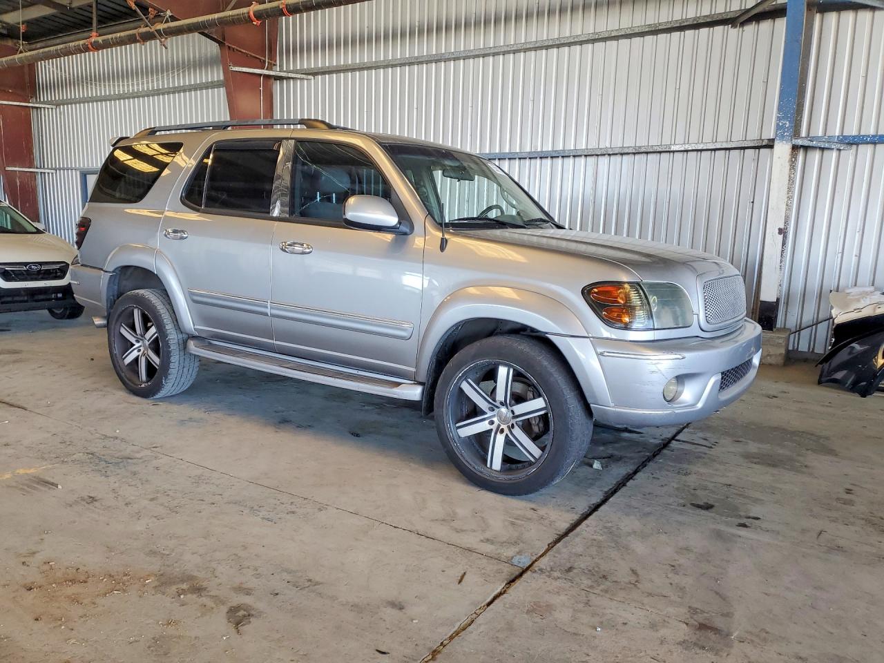 Toyota Sequoia Sr5