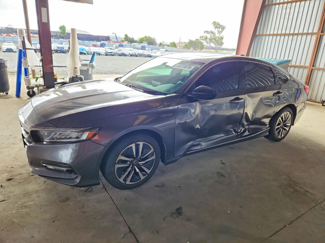 Salvage Honda Accord Image