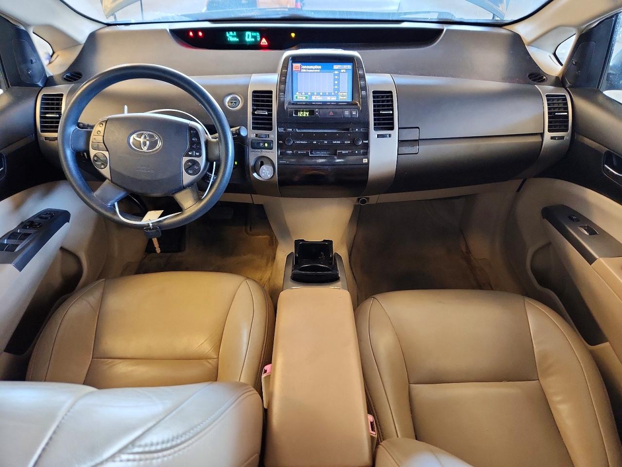 Toyota Prius Base