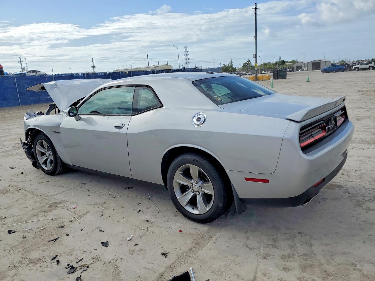Dodge Challenger Sxt