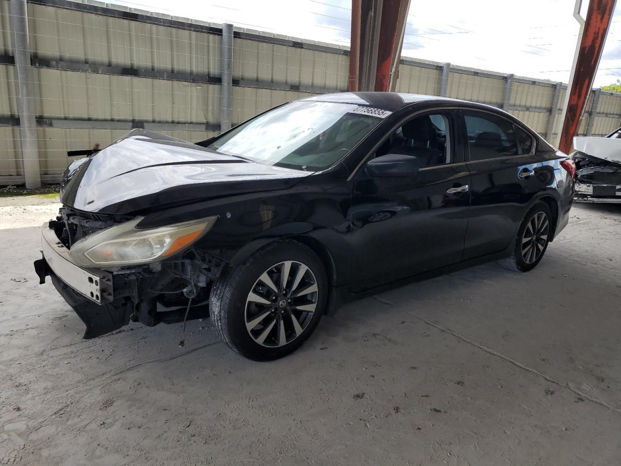 Salvage Nissan Altima Image