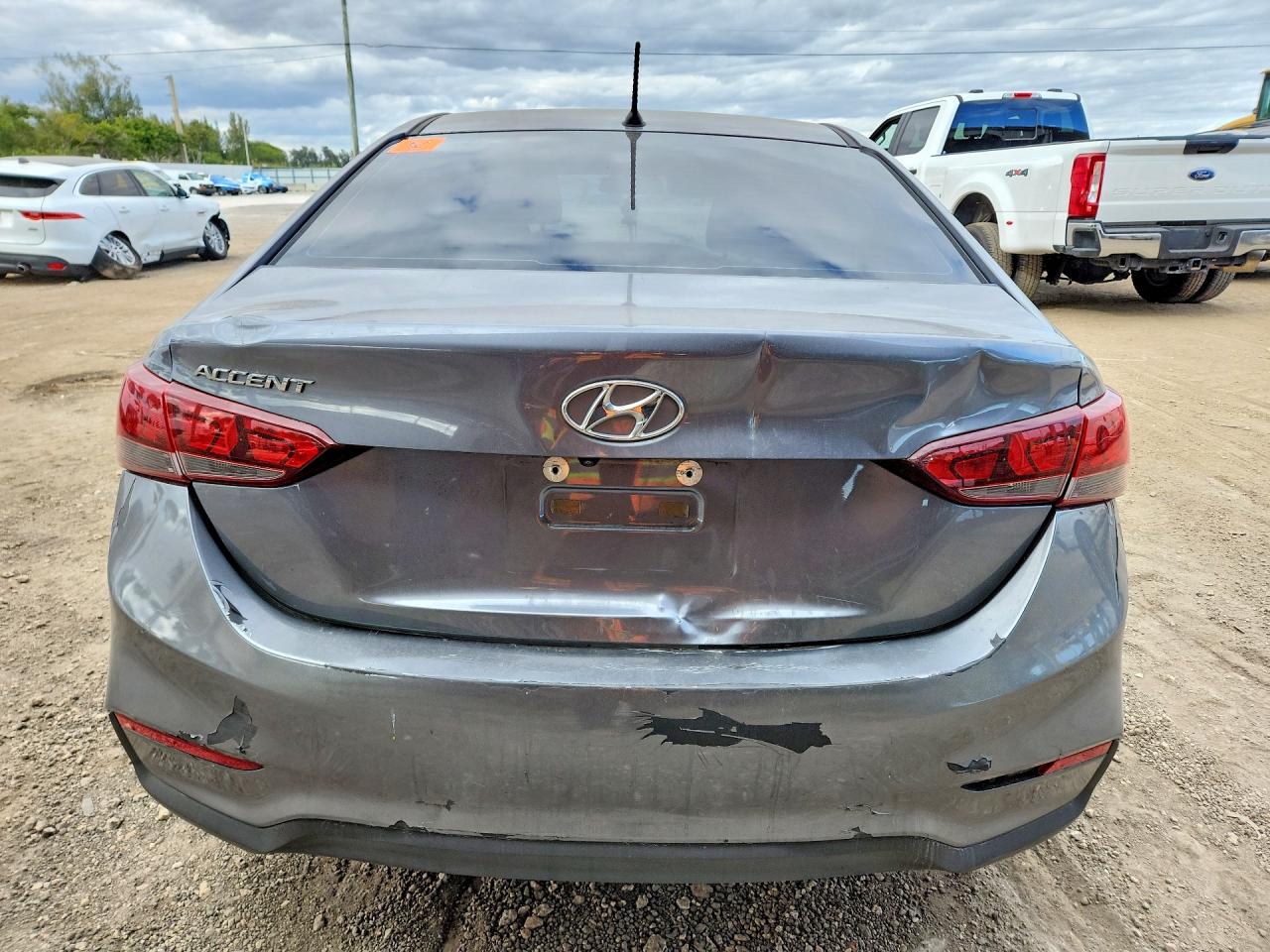 Hyundai ACCENT Se