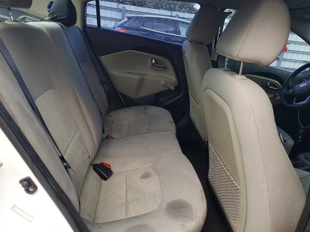 Kia Rio Lx