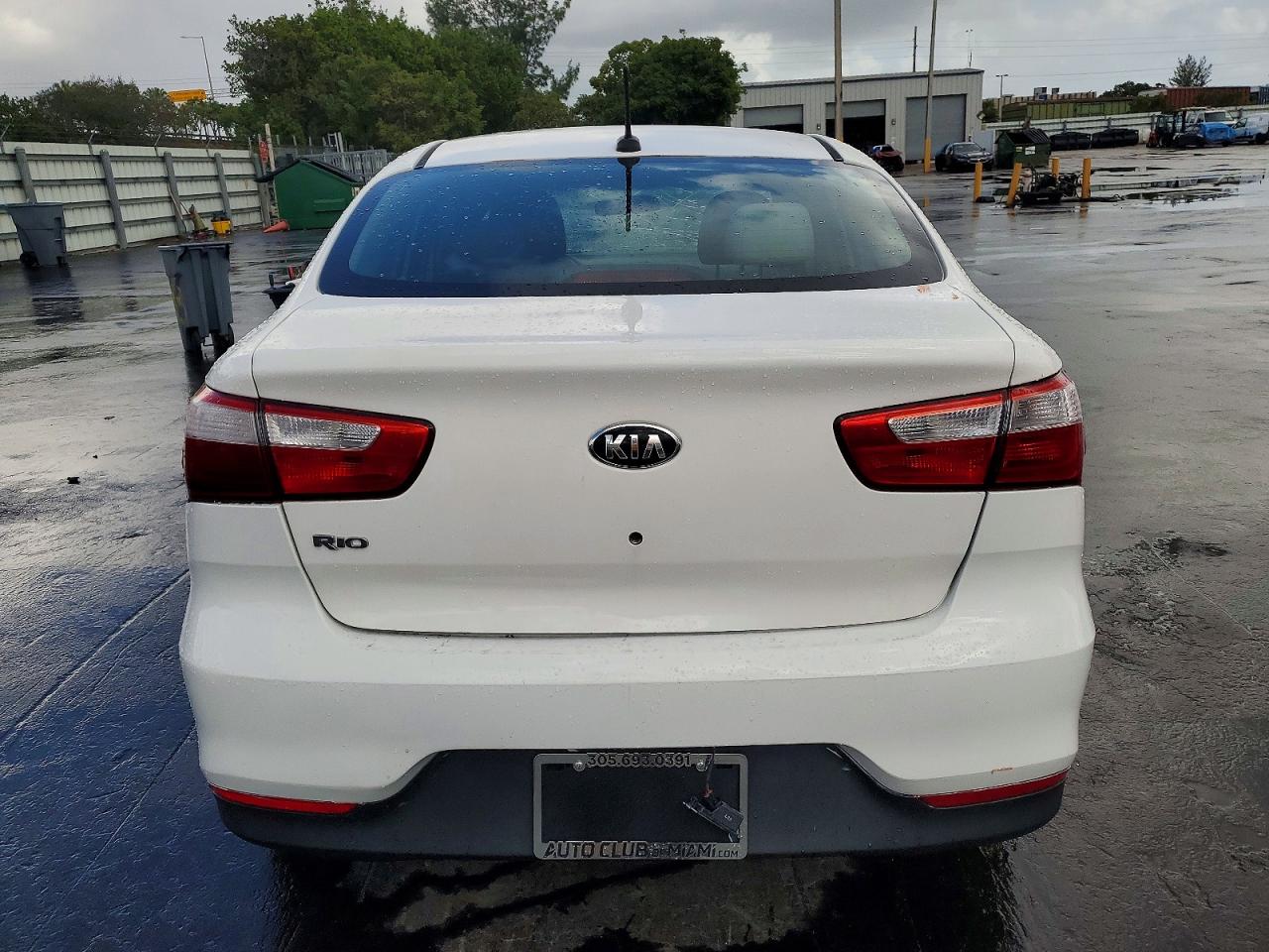Kia Rio Lx