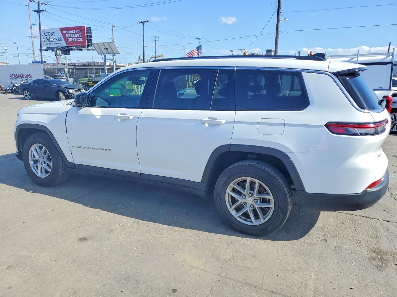 Jeep Cherokee L Laredo