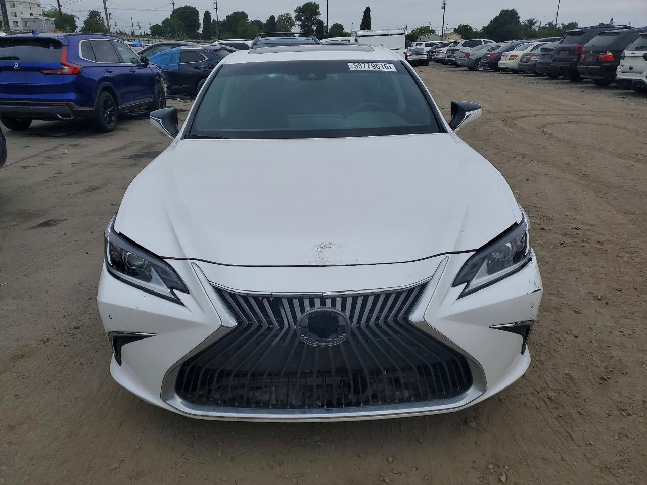 Lexus Es Base