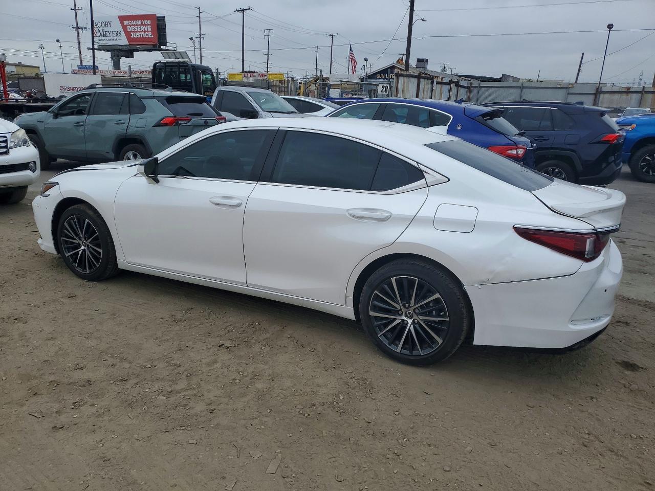 Lexus Es Base