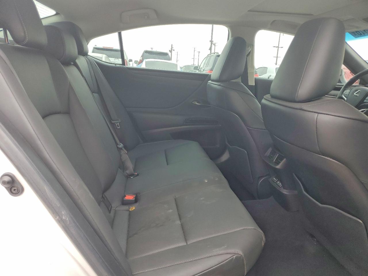 Lexus Es Base
