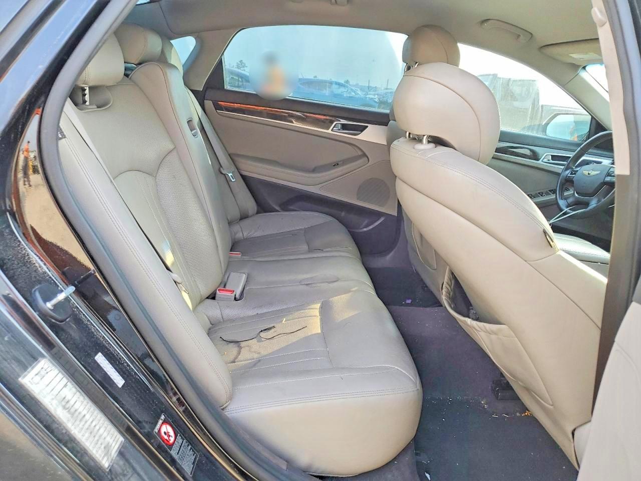 Hyundai Genesis 3.8l