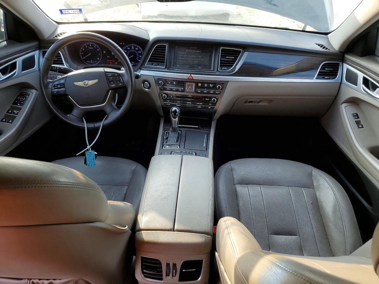 Hyundai Genesis 3.8l