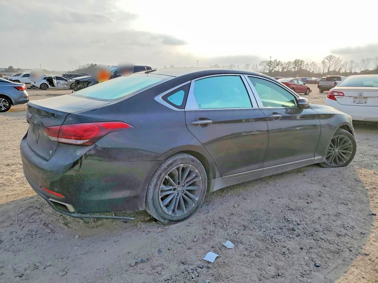 Hyundai Genesis 3.8l