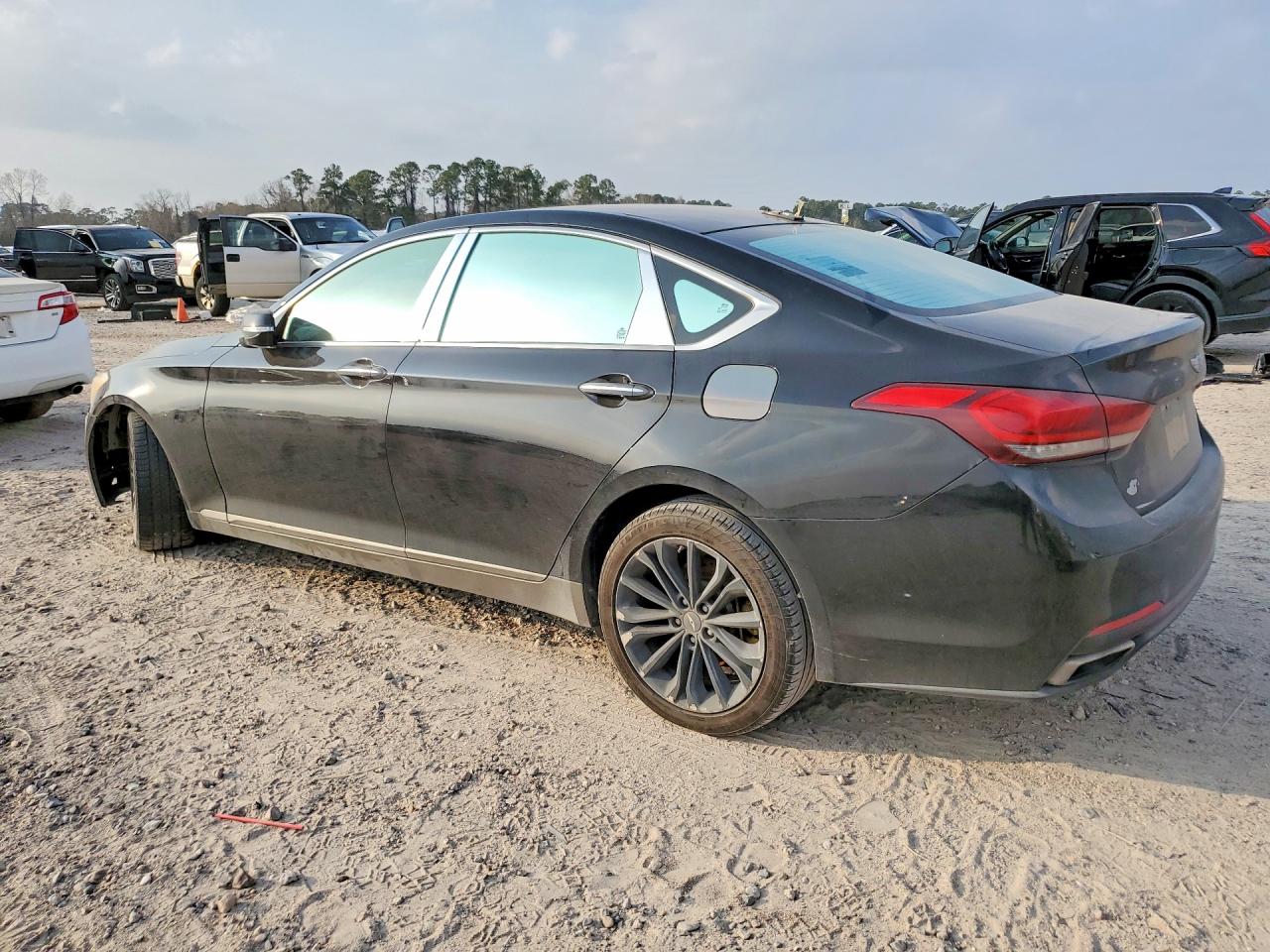 Hyundai Genesis 3.8l